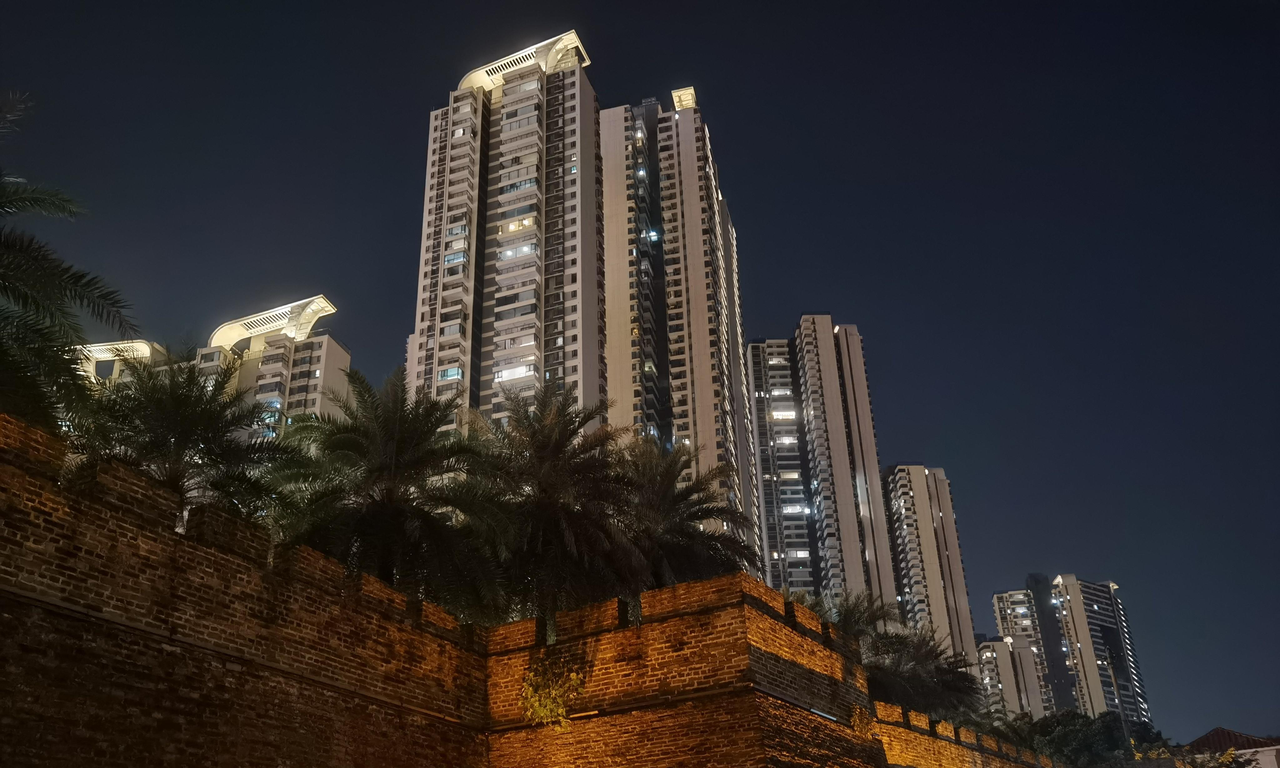 开云在线-包含今晨突围战来临,成都蓉城围绕法国杯战术微调,质疑声仍在,数据趋势出现新变化的词条