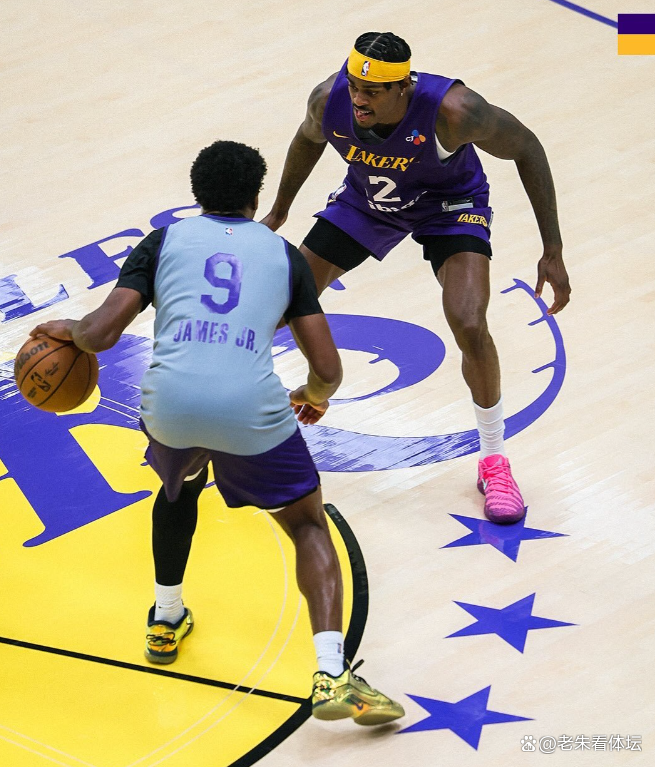 kaiyun-关于转会期体能课后，洛杉矶湖人更衣室发声备战NBA总决赛，悬念犹存，训练强度明显提升的信息